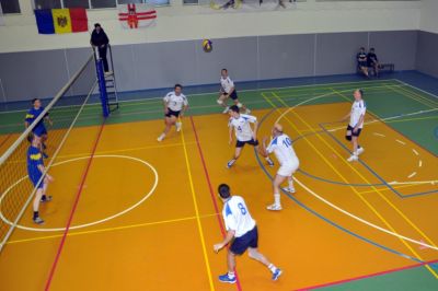 Prima victorie din acest an la volei masculin